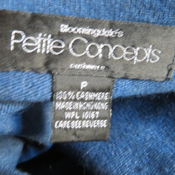 PETITE CONCEPT BLUE CASHMERE SWEATER SZ P/XS - Picture 4 of 4